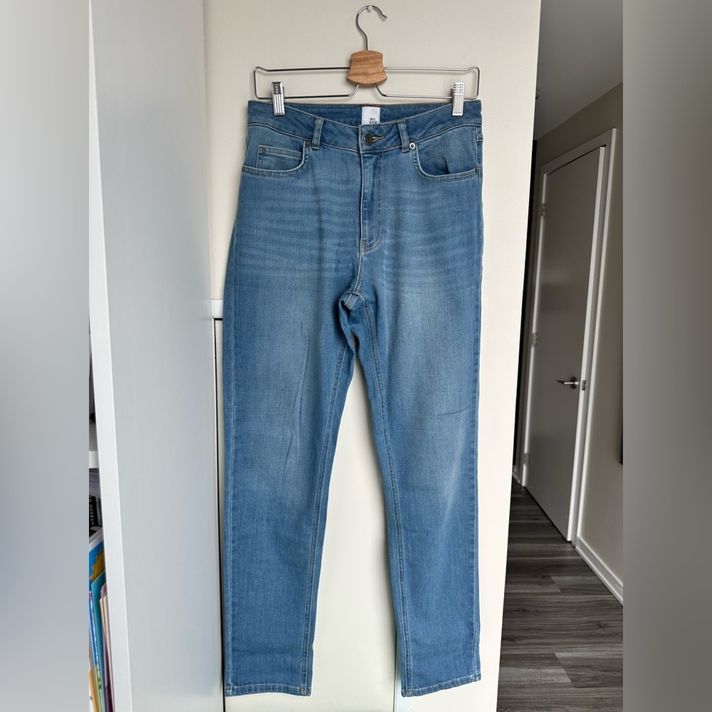 IRIS & INK ($180) Classic Straight Leg Blue Jeans Size 27 High Rise Denim - Picture 2 of 9